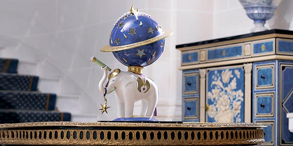 Расставляем по полочкам: статуэтки в интерьере